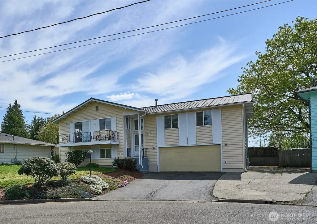 22617 108th Avenue SE Kent WA 98031