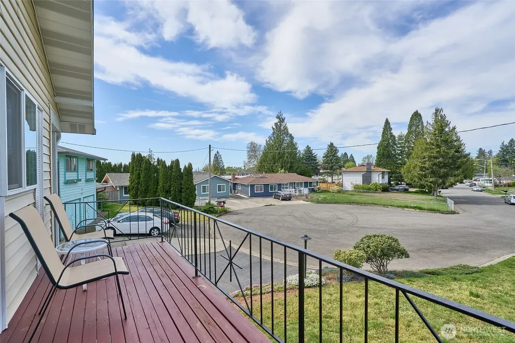 22617 108th Avenue SE Kent WA 98031