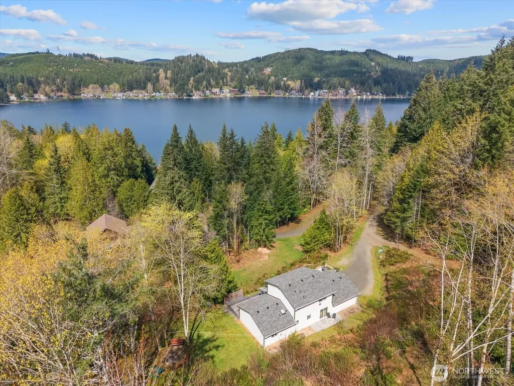 508 Summit Lake Shore Drive NW Olympia WA 98502