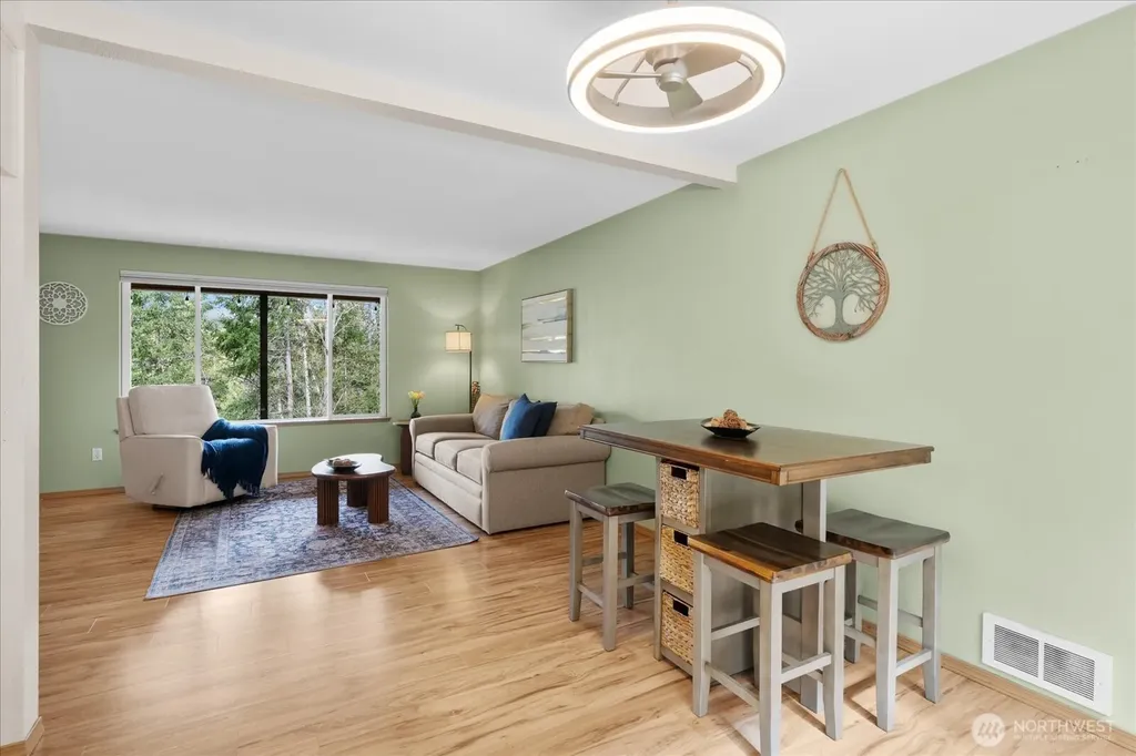 508 Summit Lake Shore Drive NW Olympia WA 98502