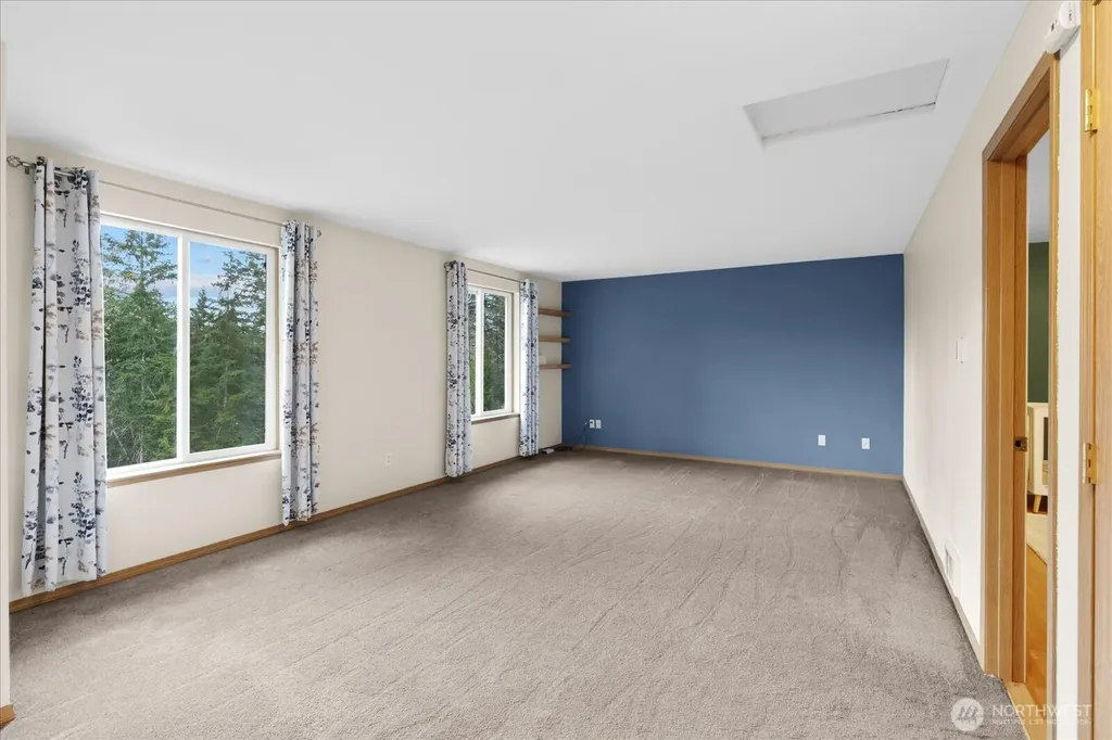 508 Summit Lake Shore Drive NW Olympia WA 98502