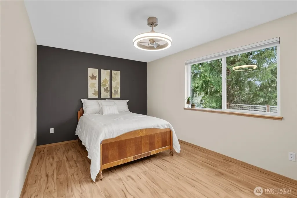 508 Summit Lake Shore Drive NW Olympia WA 98502