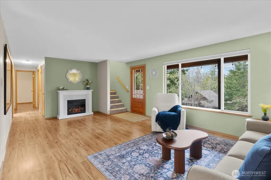 508 Summit Lake Shore Drive NW Olympia WA 98502