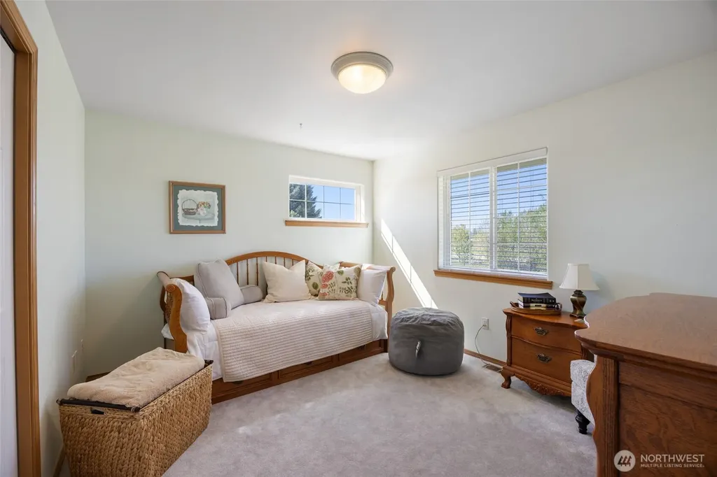 10088 5.6 NE Moses Lake WA 98837