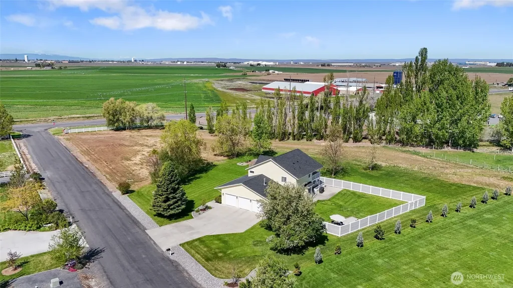 10088 5.6 NE Moses Lake WA 98837