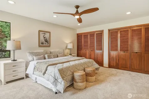 797 NW Culbertson Drive Seattle WA 98177