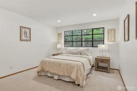797 NW Culbertson Drive Seattle WA 98177