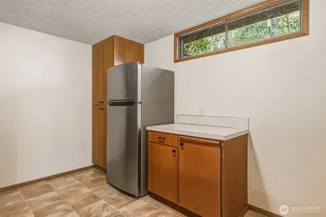 797 NW Culbertson Drive Seattle WA 98177