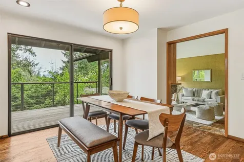 797 NW Culbertson Drive Seattle WA 98177