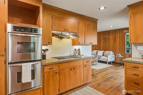 797 NW Culbertson Drive Seattle WA 98177