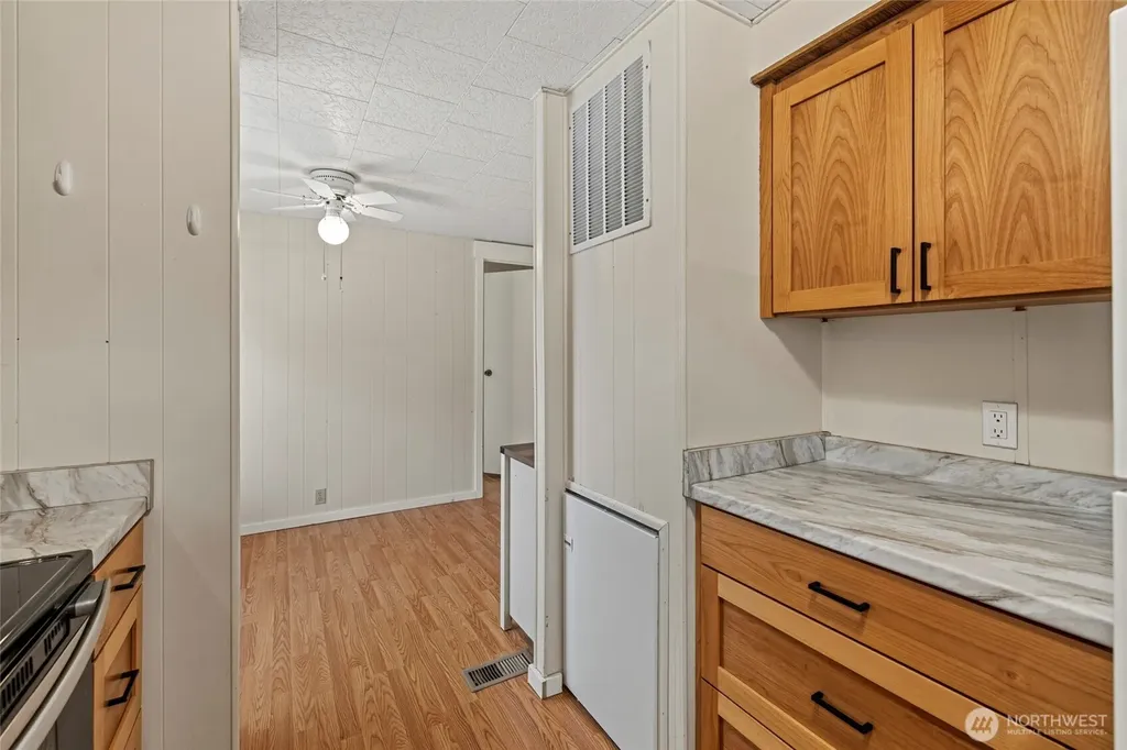 700 NW Crosby Oak Harbor WA 98277