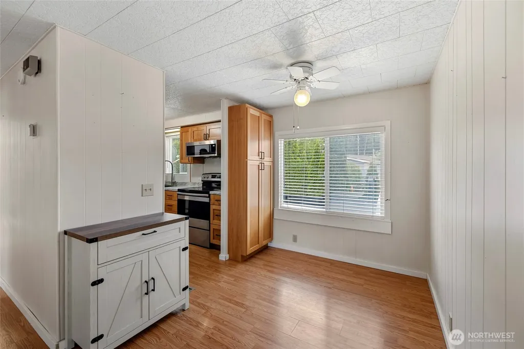 700 NW Crosby Oak Harbor WA 98277