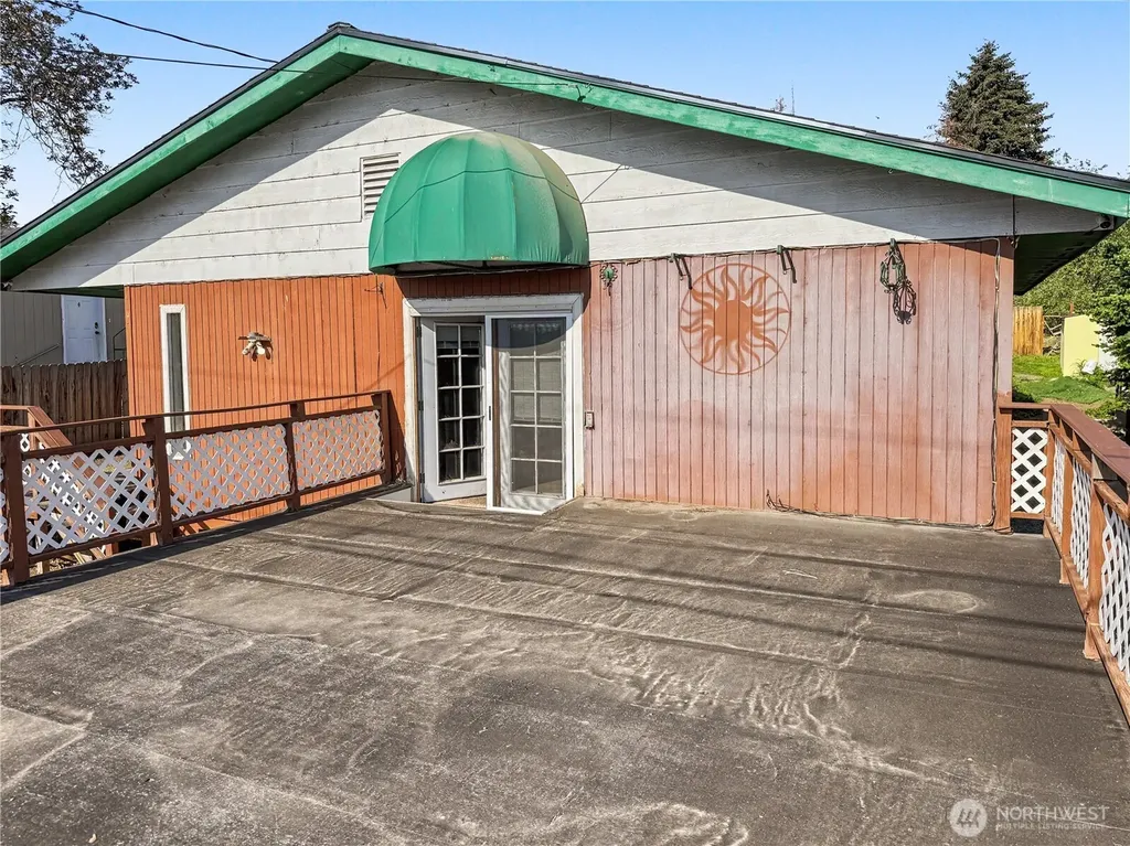 802 S Chelan Avenue Wenatchee WA 98801