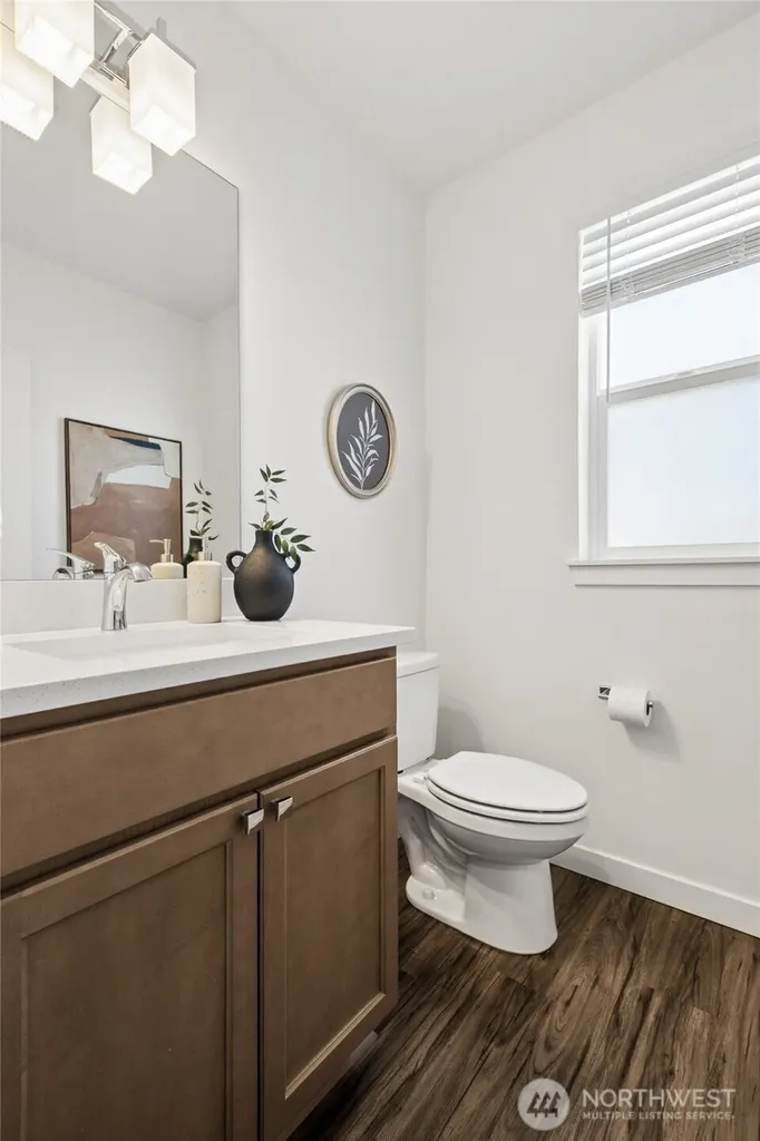 115 SW 181st Place Normandy Park WA 98166