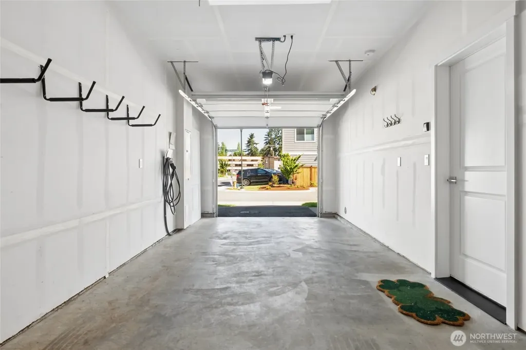 115 SW 181st Place Normandy Park WA 98166