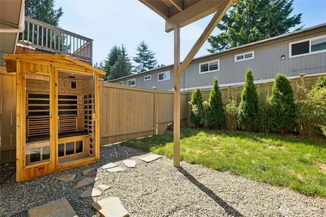115 SW 181st Place Normandy Park WA 98166