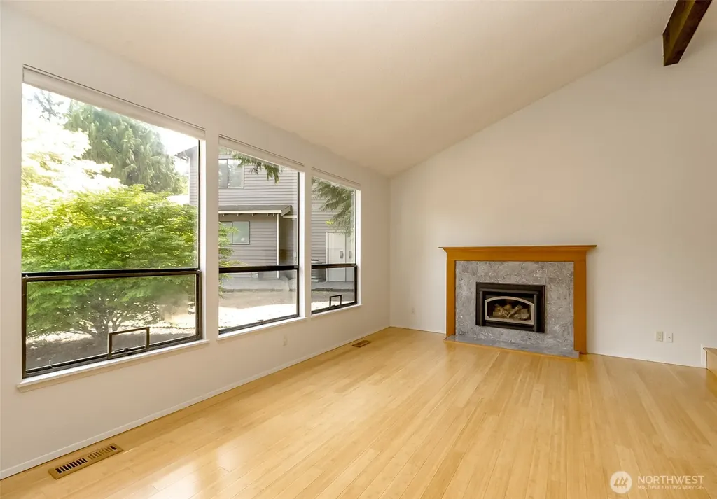 14333 93rd Avenue NE Kirkland WA 98034