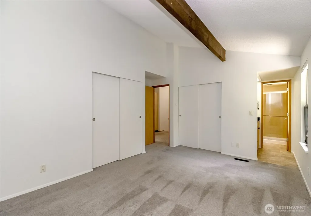 14333 93rd Avenue NE Kirkland WA 98034