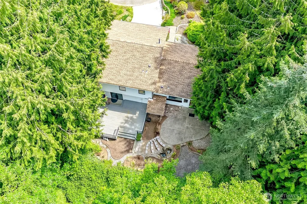 14333 93rd Avenue NE Kirkland WA 98034