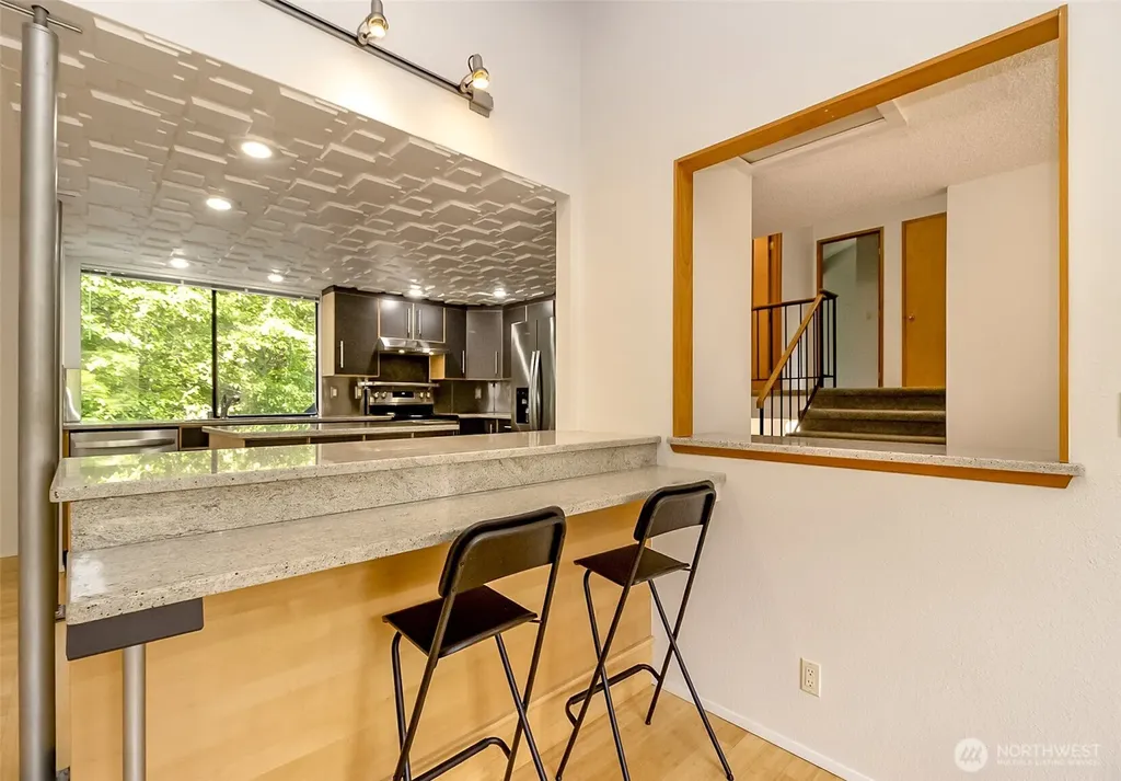 14333 93rd Avenue NE Kirkland WA 98034