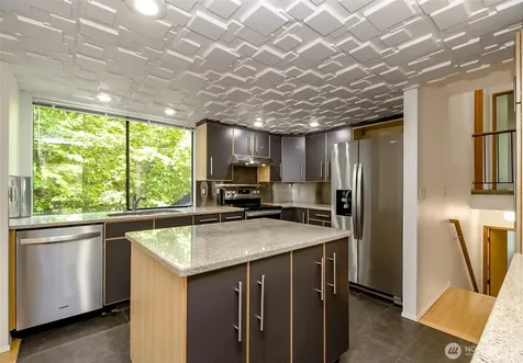 14333 93rd Avenue NE Kirkland WA 98034