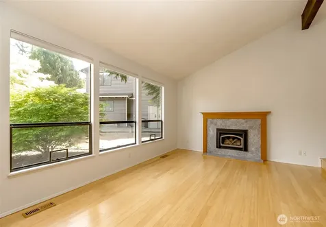 14333 93rd Avenue NE Kirkland WA 98034