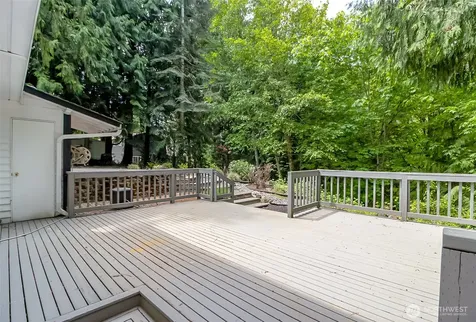 14333 93rd Avenue NE Kirkland WA 98034