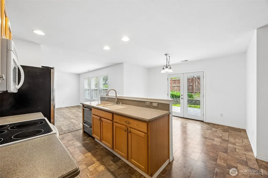 11918 130th Street E Puyallup WA 98374