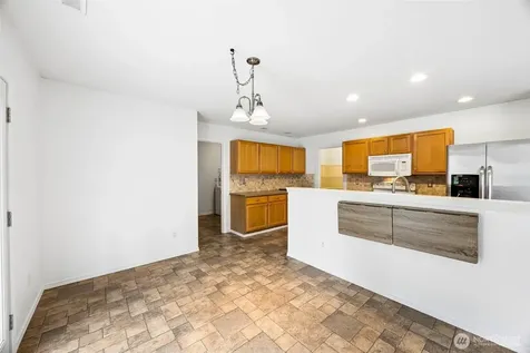 11918 130th Street E Puyallup WA 98374