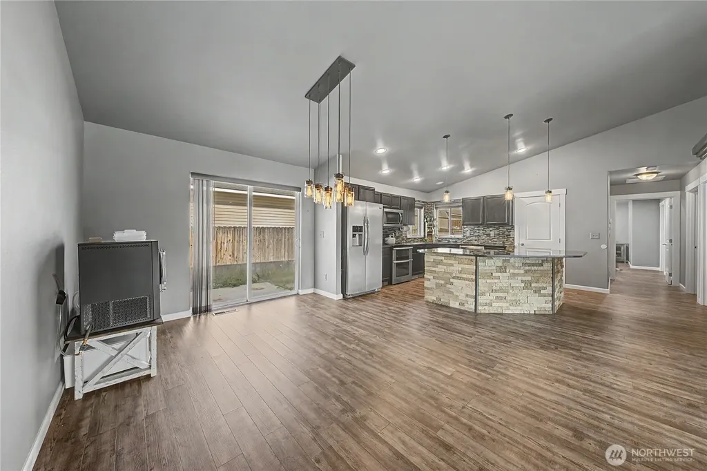 21 Ambrosia Lane Malaga WA 98828
