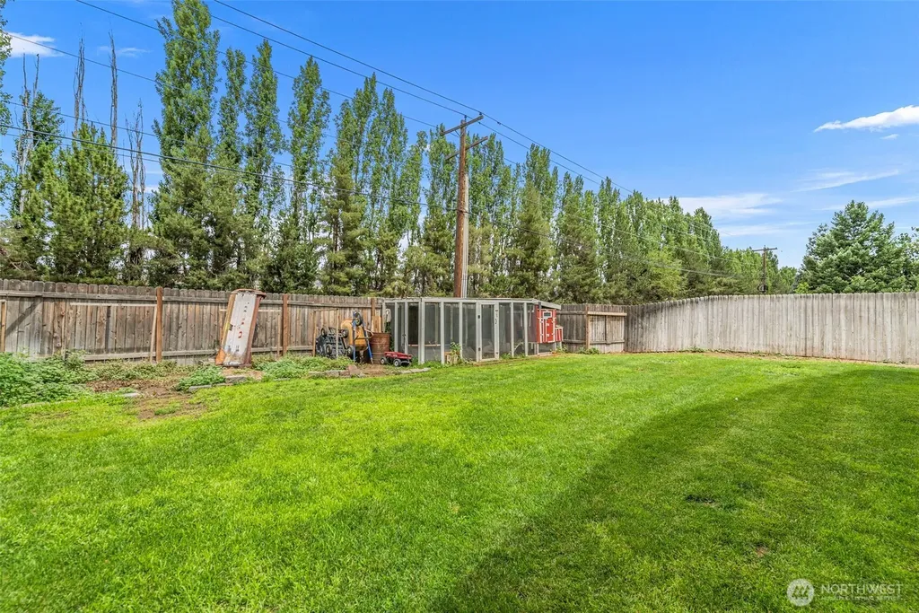 21 Ambrosia Lane Malaga WA 98828