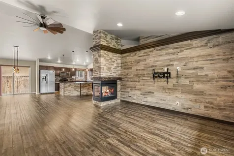 21 Ambrosia Lane Malaga WA 98828