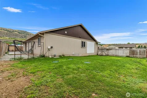 21 Ambrosia Lane Malaga WA 98828