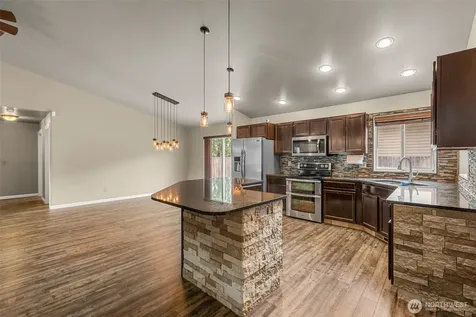 21 Ambrosia Lane Malaga WA 98828