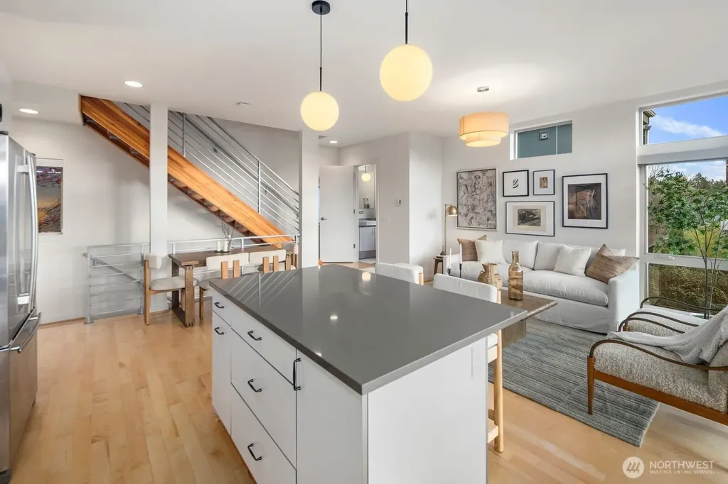 3426 NW Market Street Seattle WA 98107