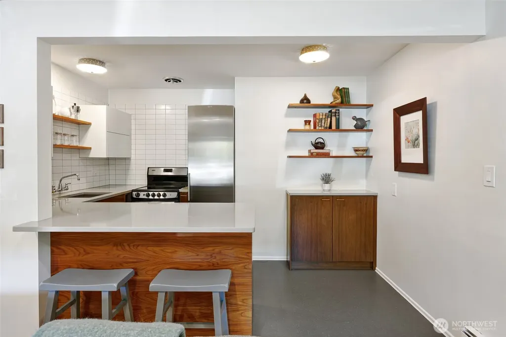 4710 Dayton Avenue N Seattle WA 98103