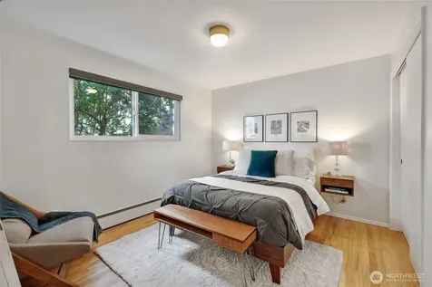 4710 Dayton Avenue N Seattle WA 98103