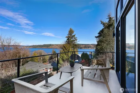 4224 NE 124th Street Seattle WA 98125
