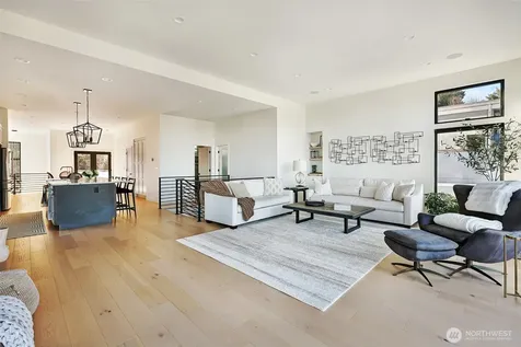 4224 NE 124th Street Seattle WA 98125