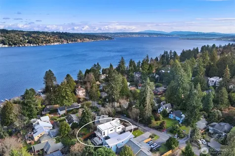 4224 NE 124th Street Seattle WA 98125