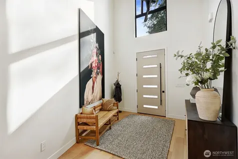 4224 NE 124th Street Seattle WA 98125