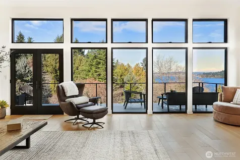 4224 NE 124th Street Seattle WA 98125