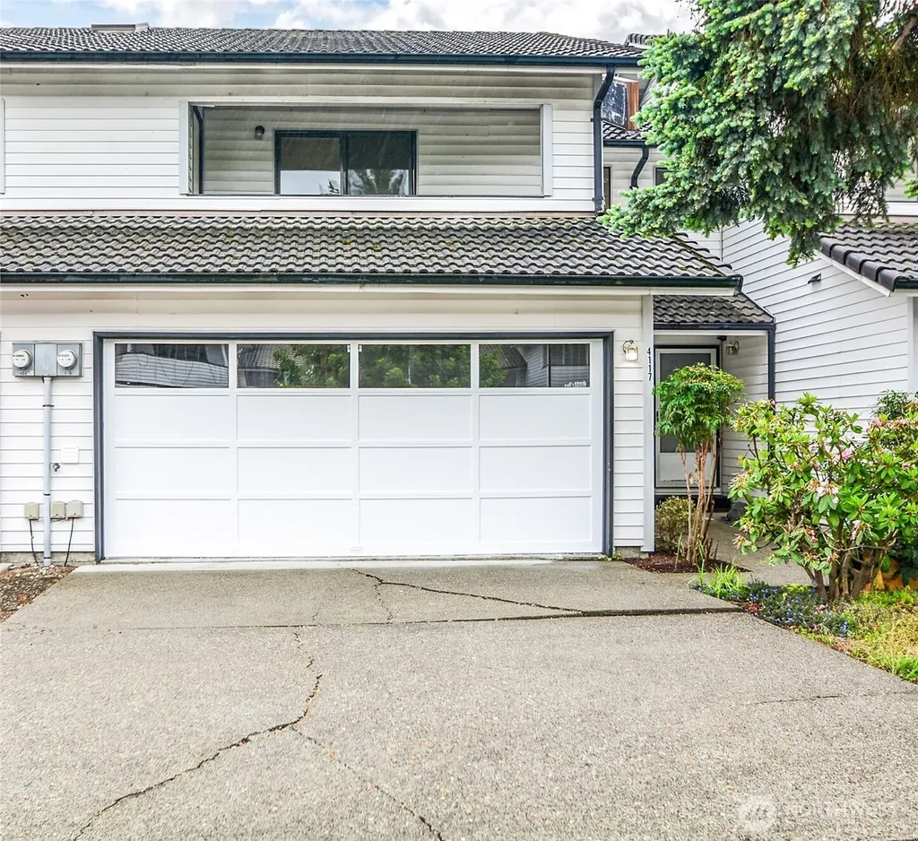 4201 NE 5th Street Renton WA 98059
