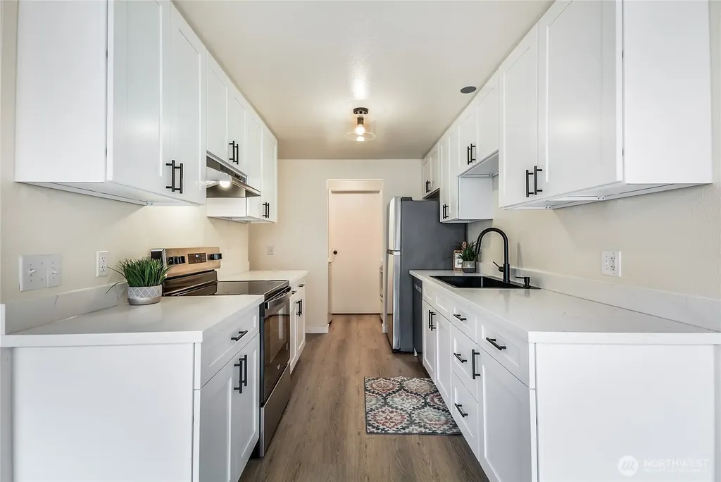 4201 NE 5th Street Renton WA 98059