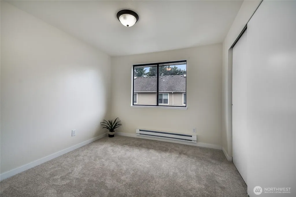 4201 NE 5th Street Renton WA 98059