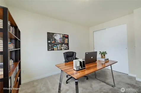 4201 NE 5th Street Renton WA 98059