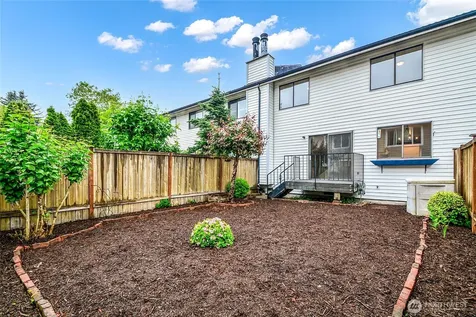 4201 NE 5th Street Renton WA 98059