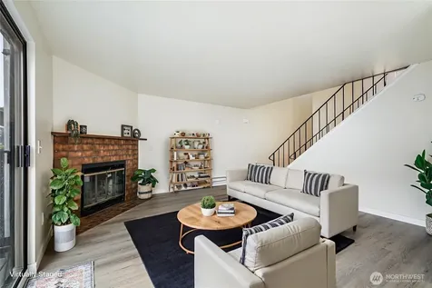 4201 NE 5th Street Renton WA 98059