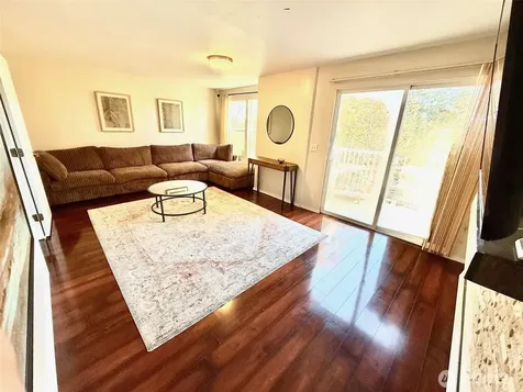 6703 204th Street SW Lynnwood WA 98036