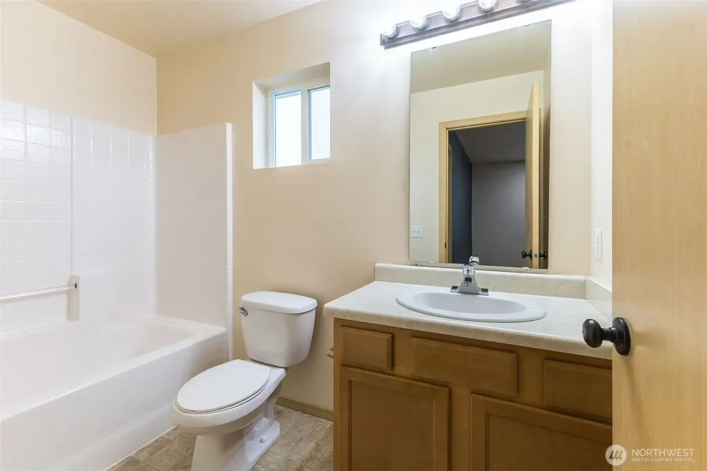 14813 99th Avenue SE Yelm WA 98597